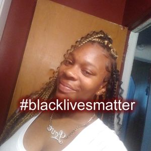 Meet your Posher, Unique